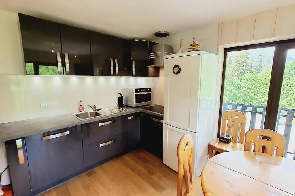 Apartment Grizzly - 2 Bedrooms - Ski In/Out- レ・ジェ フランス